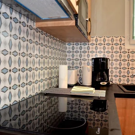 Le Zola Apartment