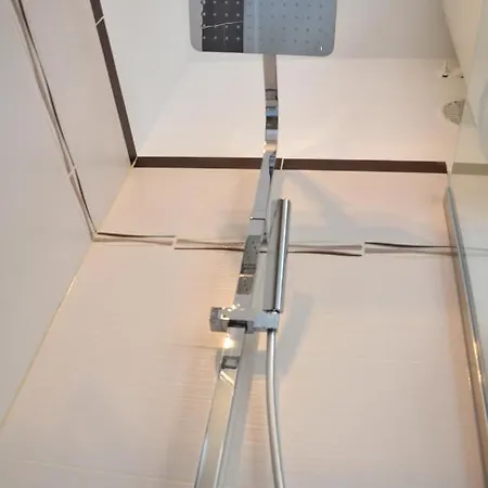 Le Zola Apartment Troyes