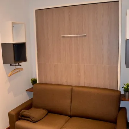 Le Zola Apartment